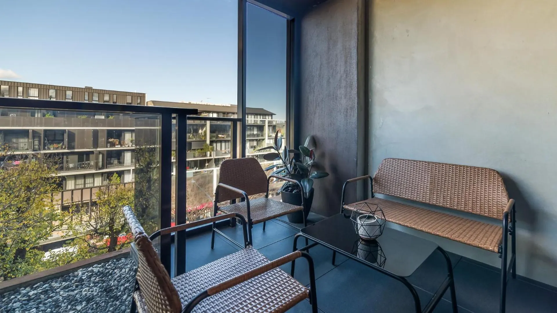 Modern 1-Bed Apartment With Pool And Sauna Canberra Australie